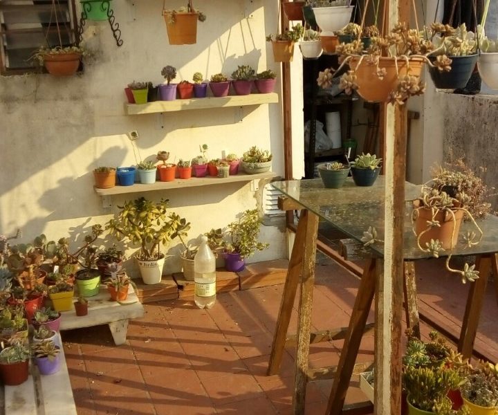 TI´PO CASA EN VENTA 5 ambientes al frente