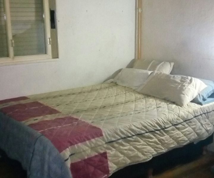 TI´PO CASA EN VENTA 5 ambientes al frente