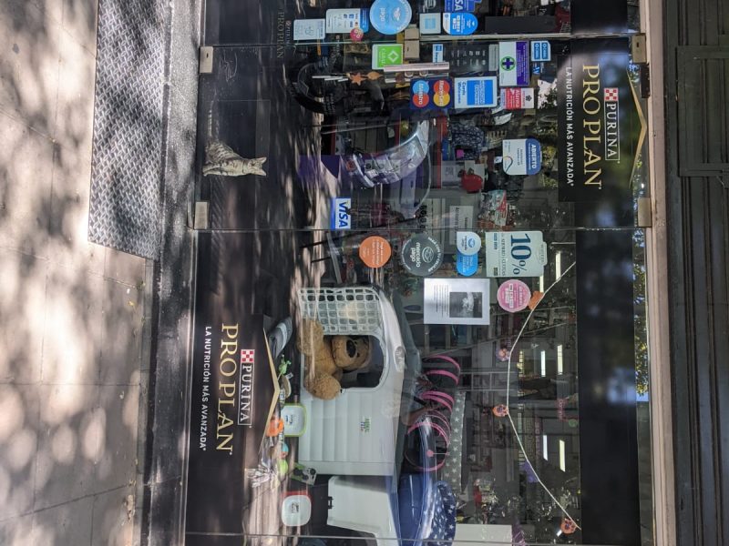 LOCAL EN VENTA SOBRE AVDA. LA PLATA
